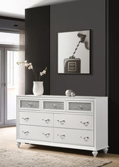 G205893 Dresser