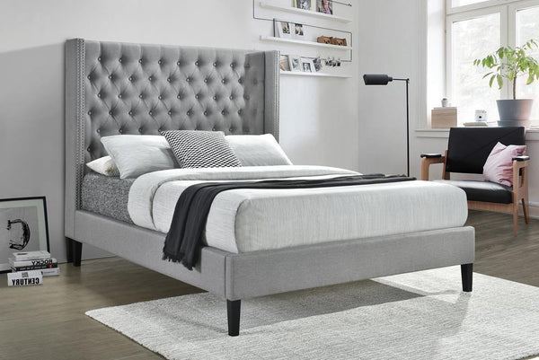 G305903 Queen Bed