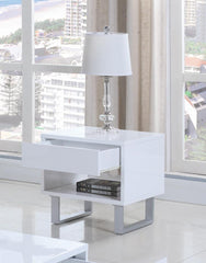 G705698 Contemporary Glossy White End Table