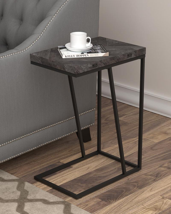 G931156 Accent Table