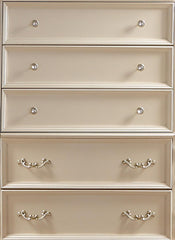 Victoria Traditional Style Chest in Off-White finish Wood