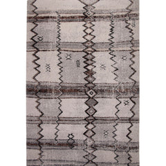 Gresford Gray/Black 5'3" X 7'6" Area Rug