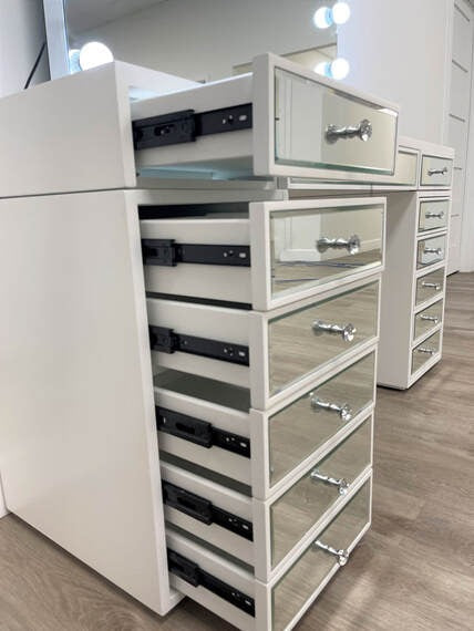 Hollywood White Vanity Set